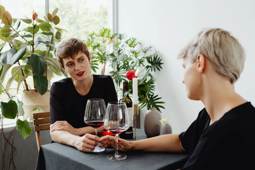 Lesbian dating advice: 7 lesbian dating mistakes and what you can do instead