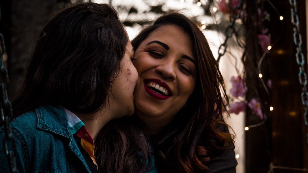 The best dating tips from relationship experts for modern lesbian dating