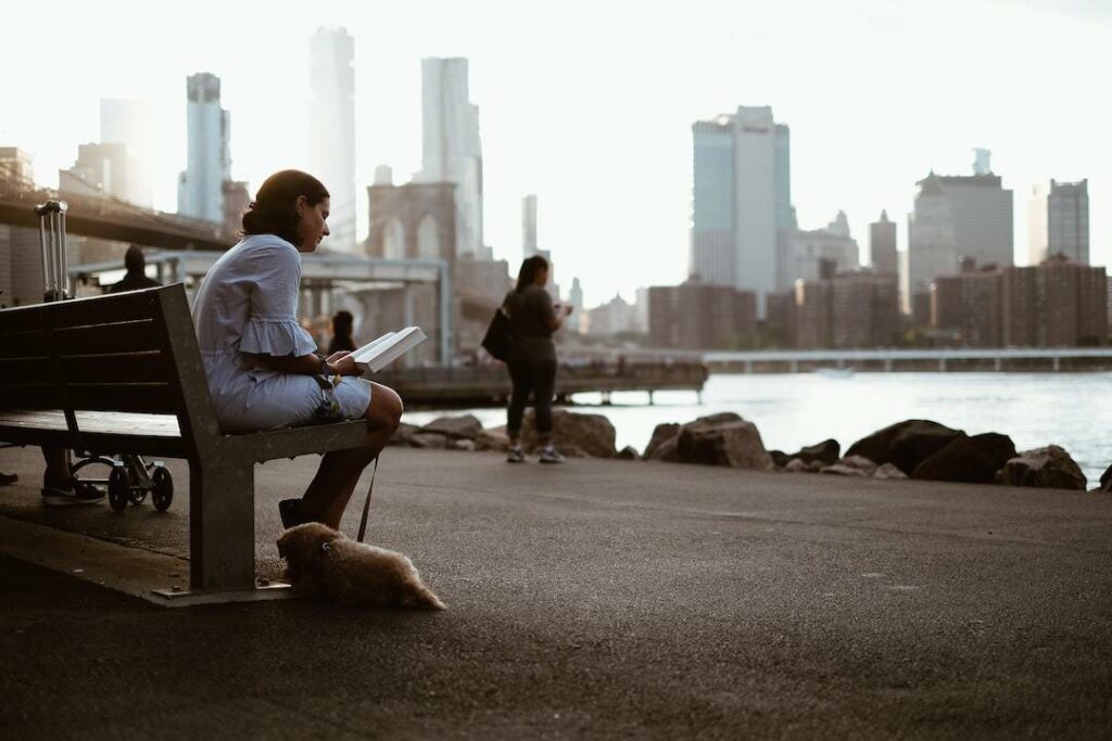Benching Unmasked: A Deep Dive into Sapphic Dating Trends