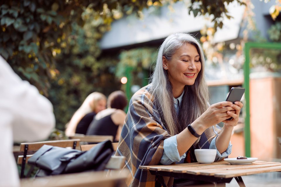 Crafting Your Spark: Dating Profile Bio Examples Sapphics Love - HER