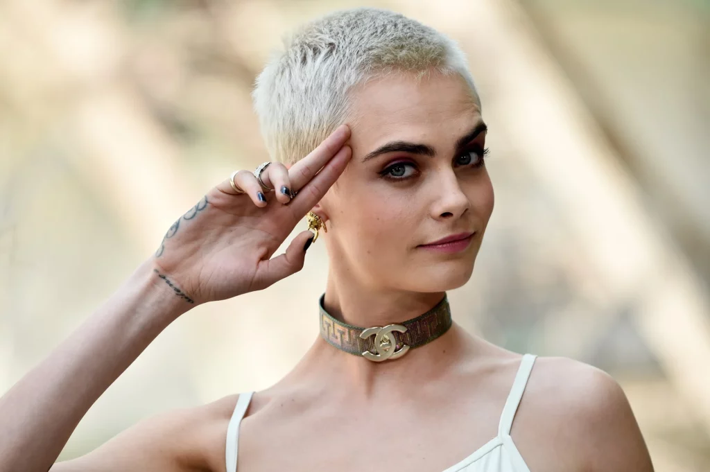 Fashion model Cara Delevingne in a Chanel collar