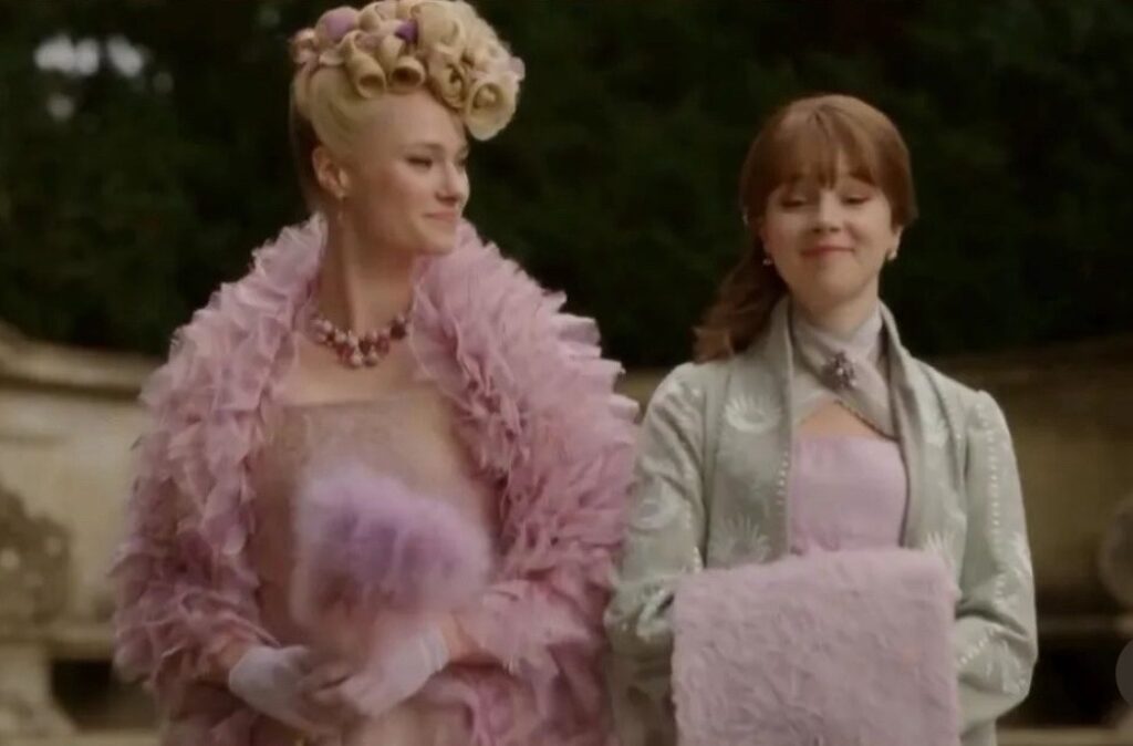 Eloise and Cressida's Relationship in one of Bridgerton scenes 