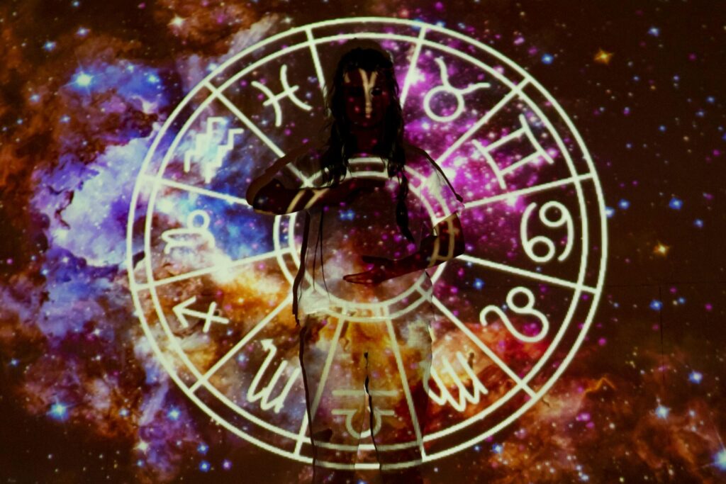 Sapphic Zodiac Dating Guide: How Each Sign Loves, Dates & Connects