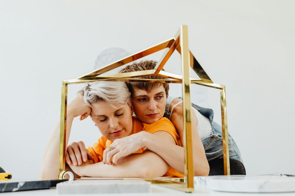 7 Definitive Signs You’re Experiencing Comphet (Compulsory Heterosexuality)