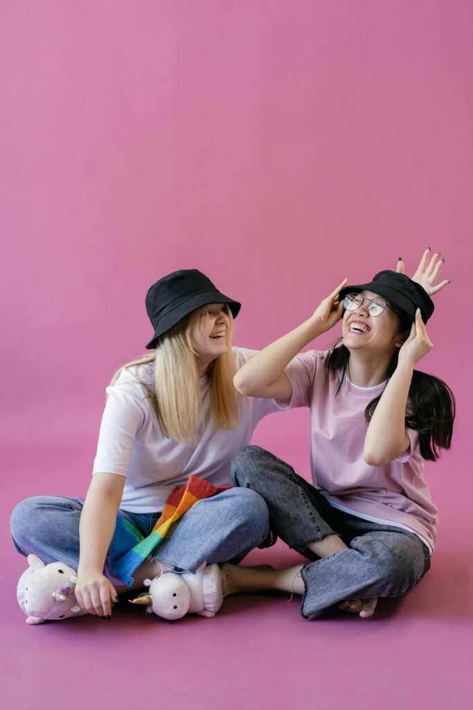 Aromantic vs asexual dating: key differences queer people should know