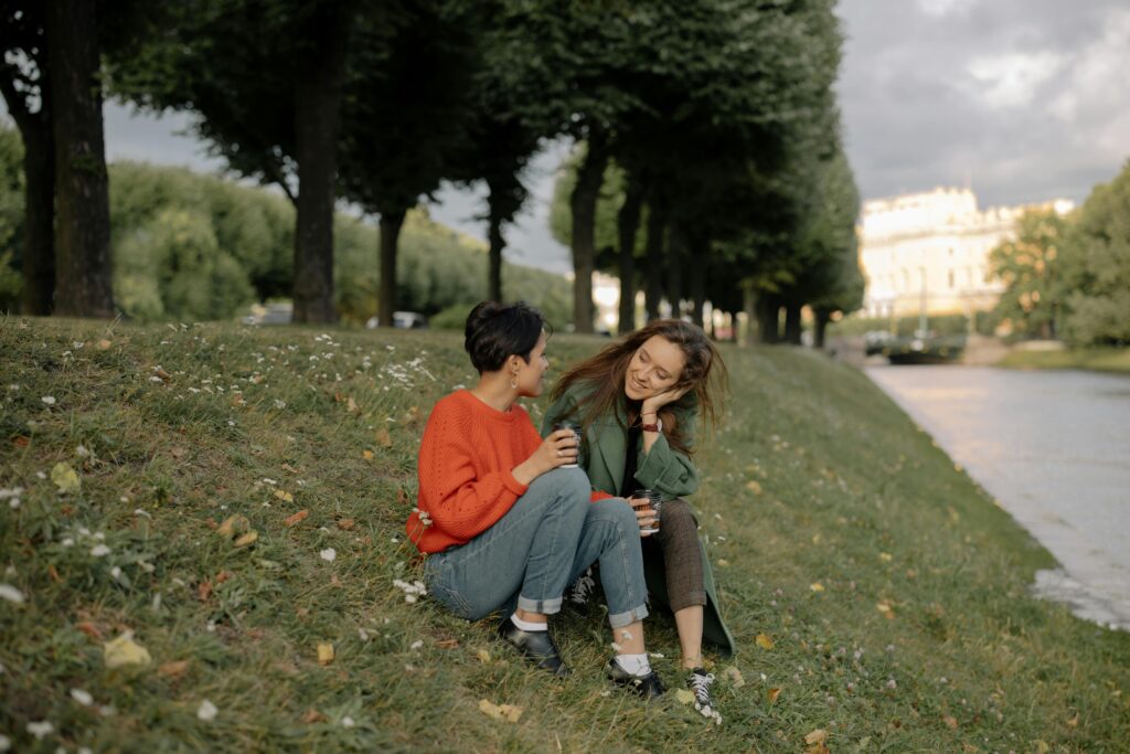 10 Flirting Tips for Trans Women to Feel Safe, Confident, and Yourself