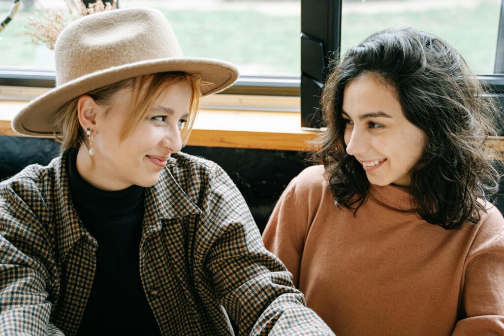 12 Clear Signs Your Sapphic Date Went Well