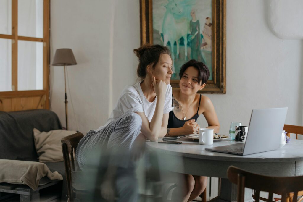 How to date as someone on the asexual spectrum: 7 essential tips